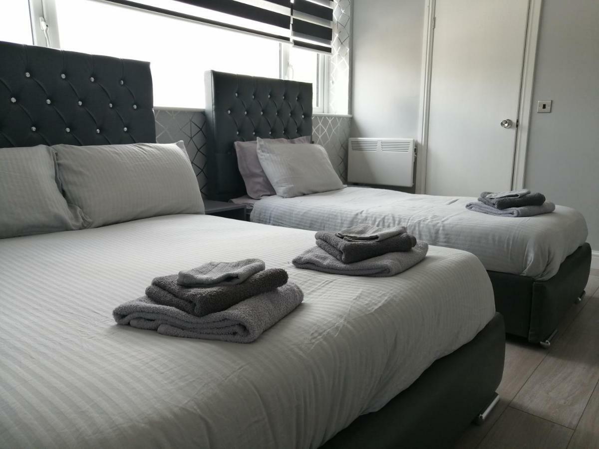 Encore Rooms 스컨소프 외부 사진